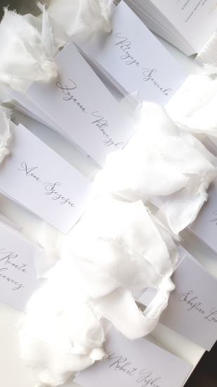 WINIETKA Z RWANĄ WSTĄŻKĄ  