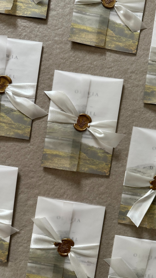 Zaproszenia na Ślub krajobraz, kalka, lak, wstążka, papeteria ślubna