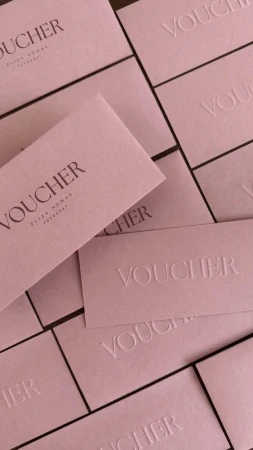 Voucher Karta podarunkowa w kopercie Brudny Róż (pakiet 40 szt.)